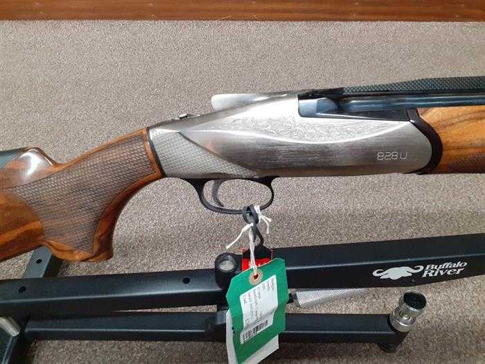 BENELLI 12 Gauge 828 SILVER GAME