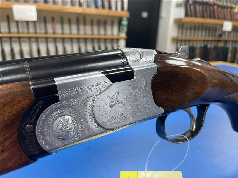 BERETTA 12 Gauge 687