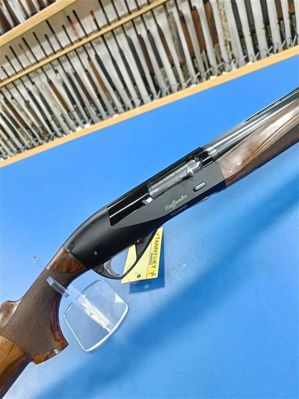BENELLI 12 Gauge RAFFAELLO BLACK