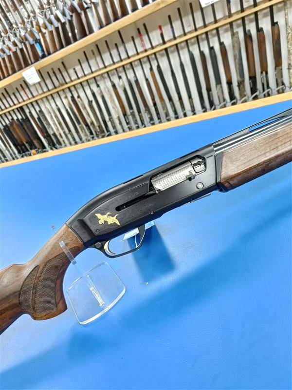 BROWNING 12 Gauge MAXUS BLACK GOLD