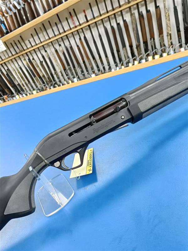 REMINGTON 12 Gauge VERSA MAX