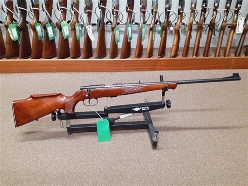 ANSCHUTZ .22 LR 1710