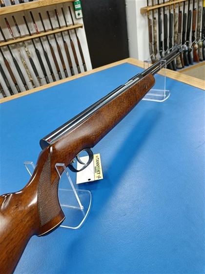 WEIHRAUCH .22 HW77