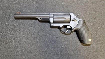 TAURUS .45 Judge