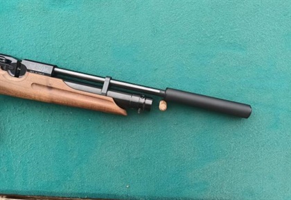 WEIHRAUCH .22 HW100 KT WALNUT CARBINE