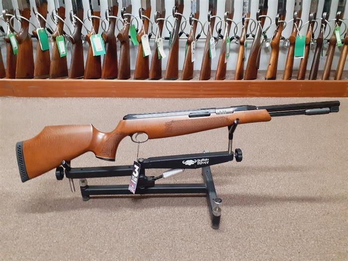 AIR ARMS .22 TX 200 HUNTER CARBINE