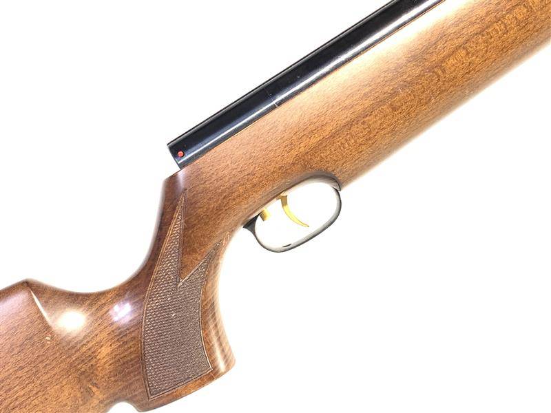 WEIHRAUCH .22 HW97K WALNUT
