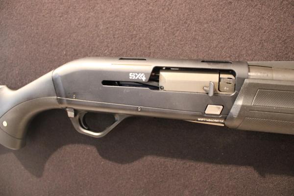 WINCHESTER 12 Gauge SX4 COMPOSITE