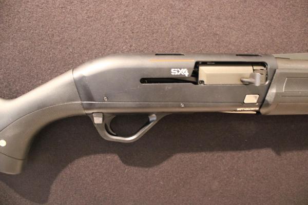 WINCHESTER 12 Gauge SX4 COMPOSITE
