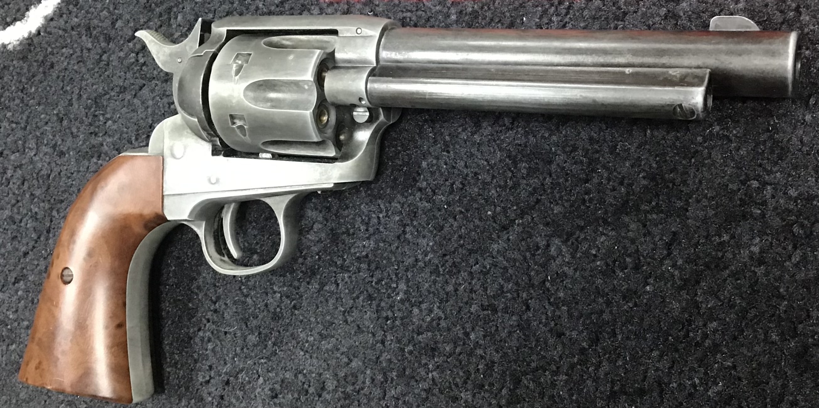 UMAREX .177 (BB) COLT SAA .45 5.5"