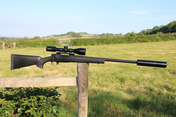 HOWA .243 243 OUTFIT, NEAR NEW AND QUALITY BITS