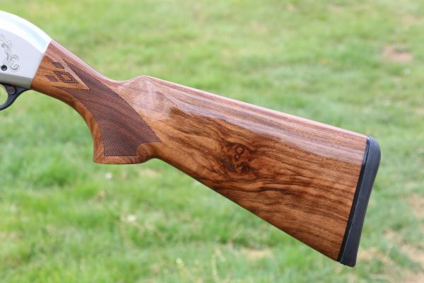 HATSAN ARMS 12 Gauge GREAT WALNUT ESCORT MISSIONE, NEAR NEW
