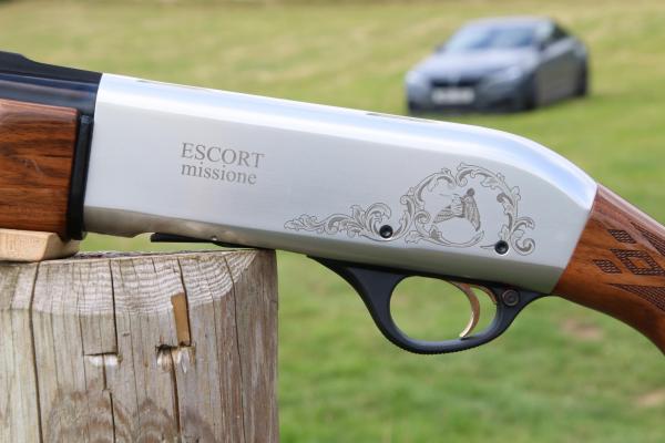 HATSAN ARMS 12 Gauge GREAT WALNUT ESCORT MISSIONE, NEAR NEW
