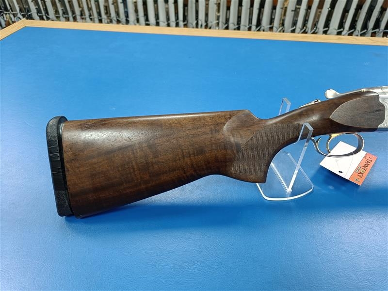 BERETTA 12 Gauge 686 E