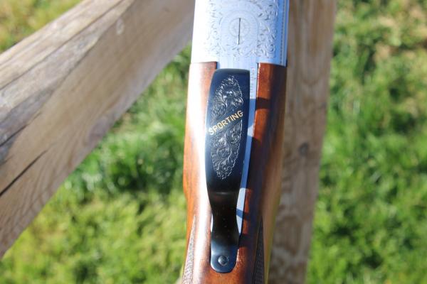 BERETTA 12 Gauge 682 DELUXE, UNBELIEVABLE CONDITION