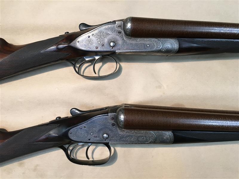 HOLLAND & HOLLAND 12 Gauge ROYAL - PAIR