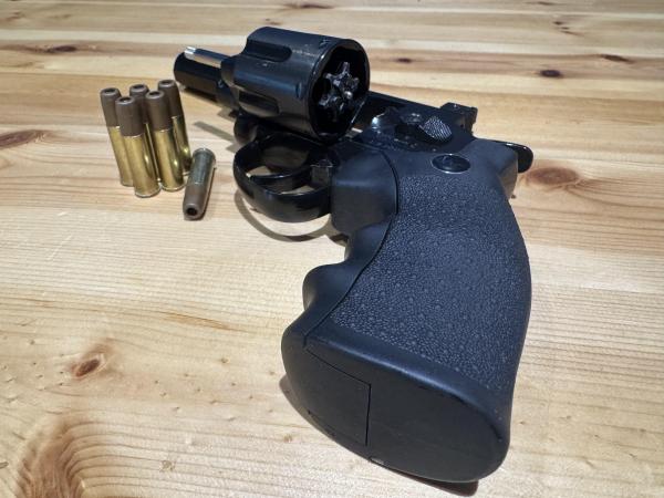 DAN WESSON .177-4.5(BB) 4 ASG Revolver