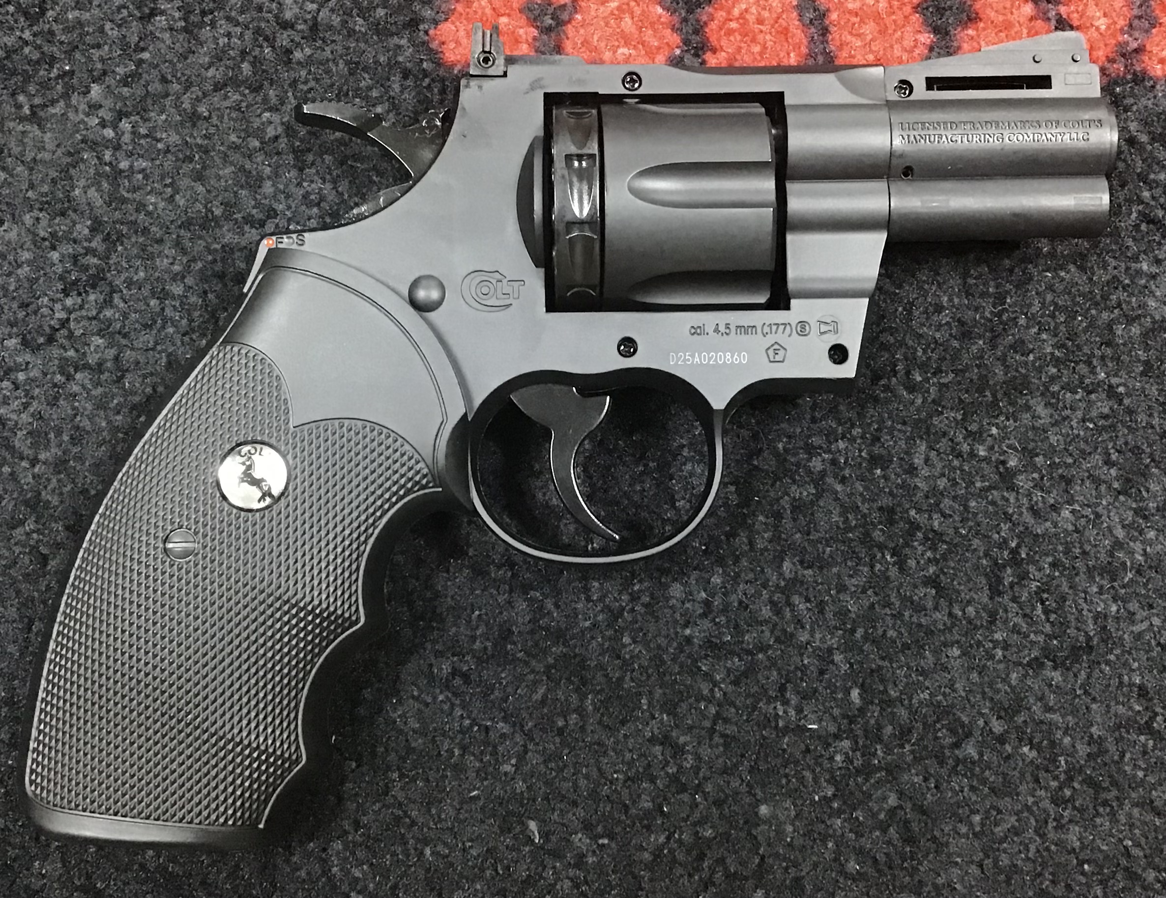 UMAREX .177 (BB) colt python