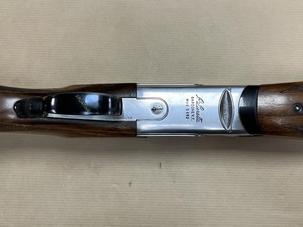 BERETTA 12 Gauge 682