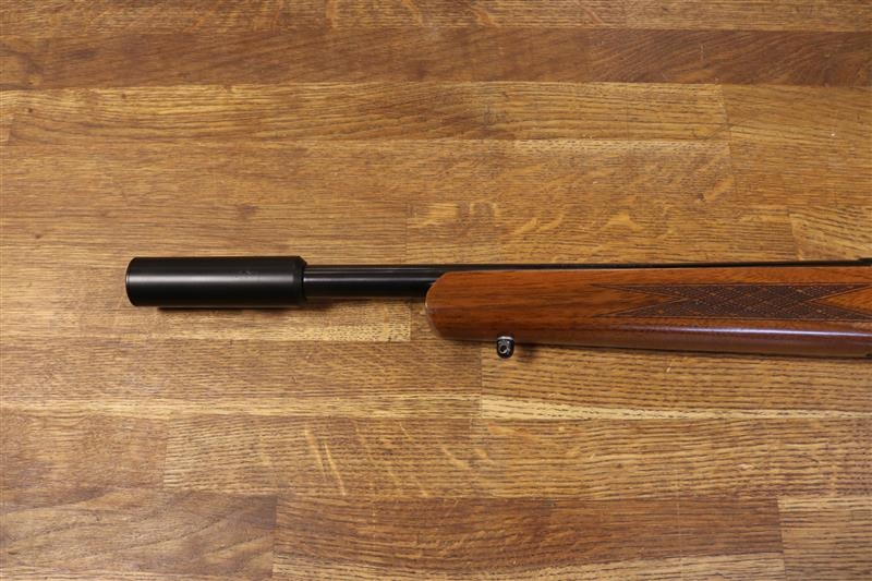 ANSCHUTZ .22 LR 1417 THUMBHOLE