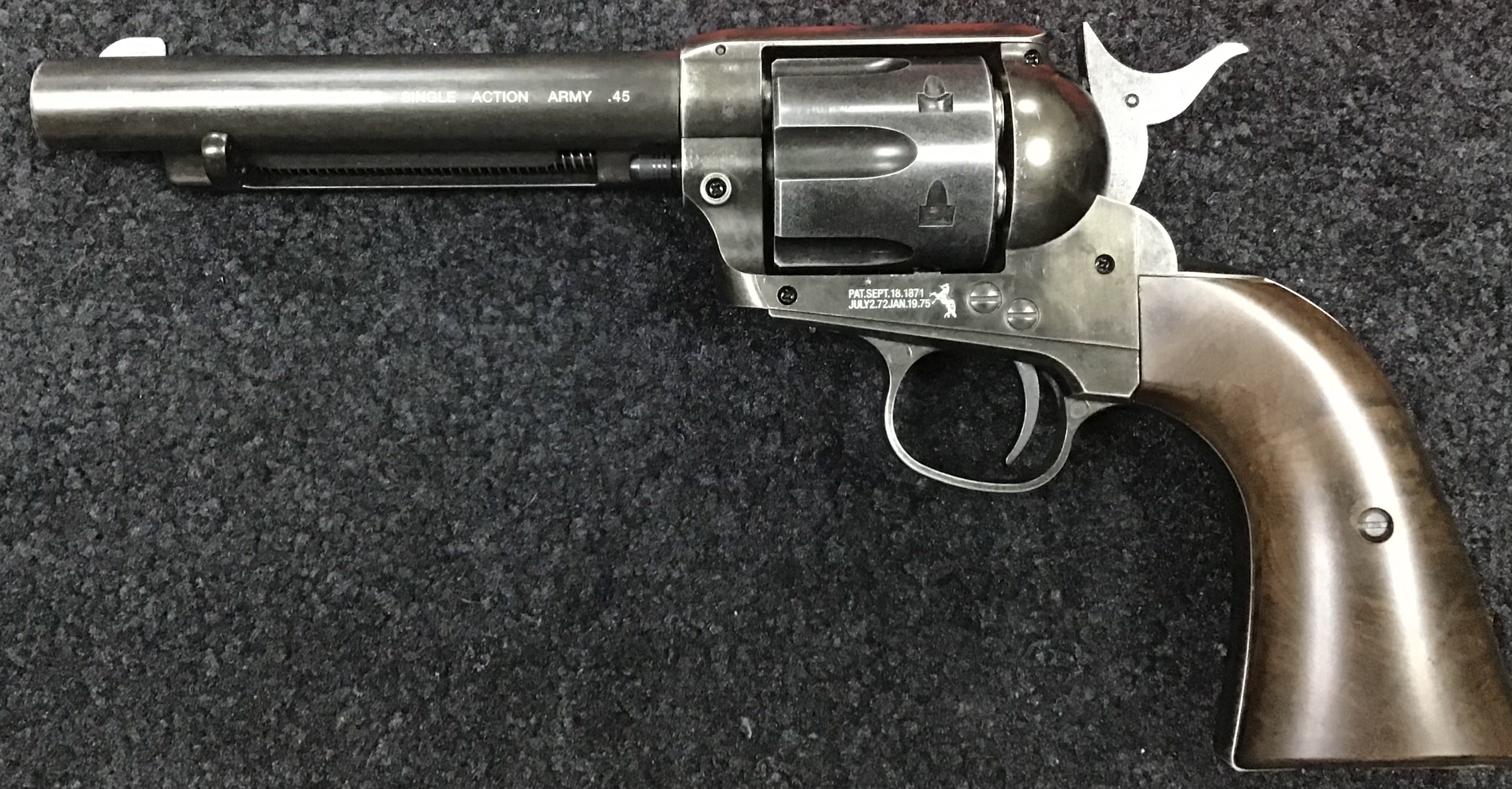 UMAREX .177 COLT SAA .45 5.5