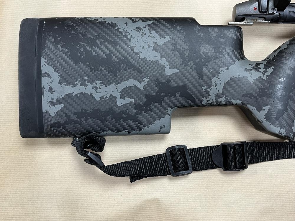 WEATHERBY .300 Win Mag MARK V ACCUMARK PRO