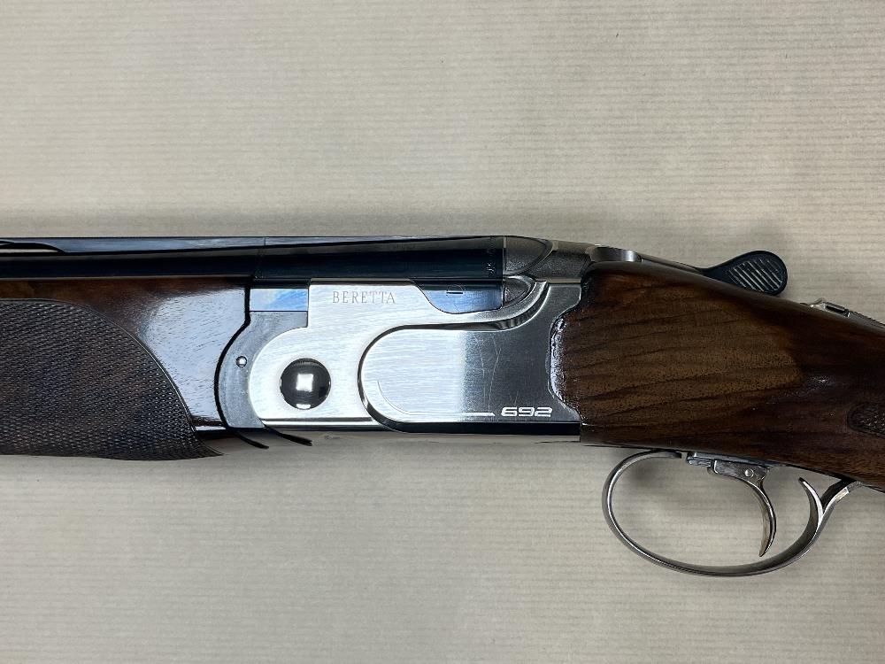 BERETTA 12 Gauge 692