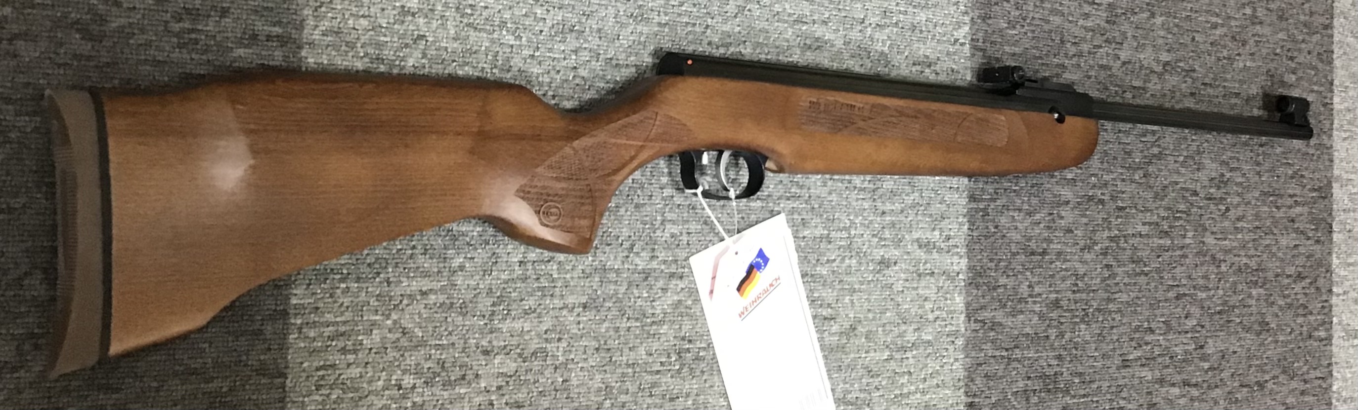 WEIHRAUCH .22 HW 99 S Beech