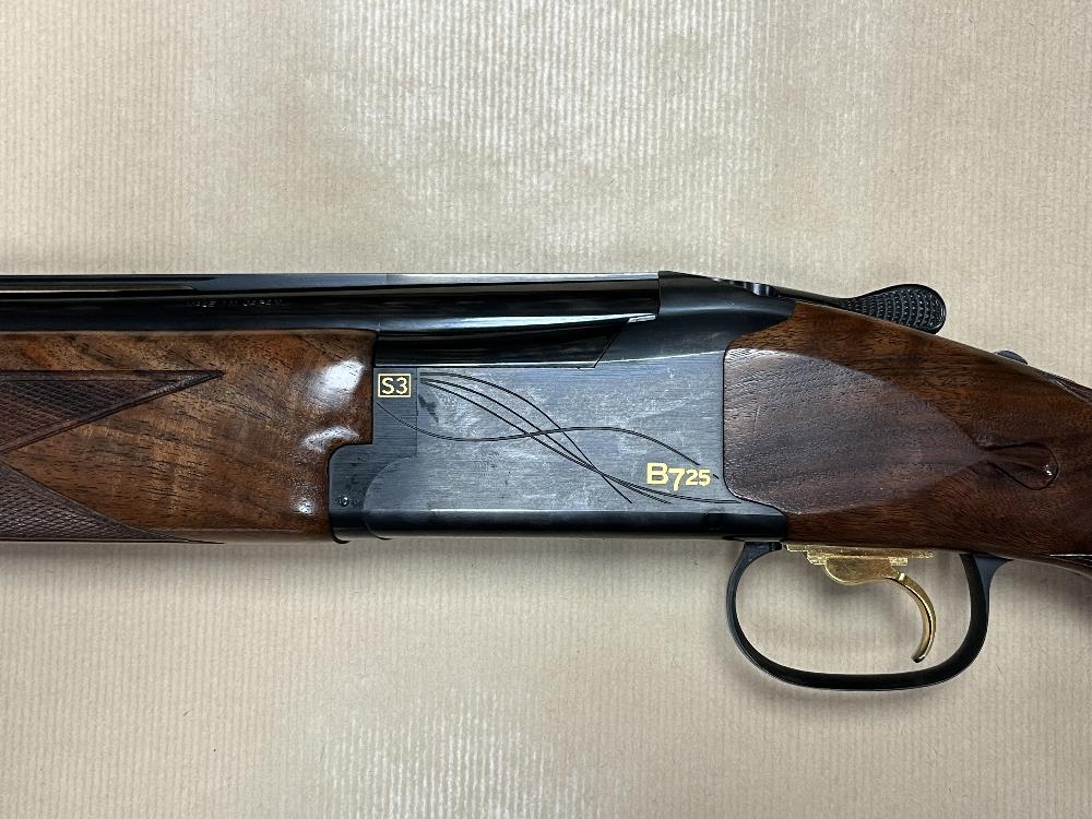 BROWNING 12 Gauge B725 BLACK EDITION S3