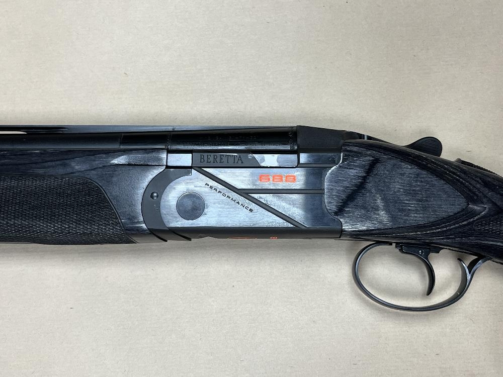 BERETTA 12 Gauge 688 Black Performance