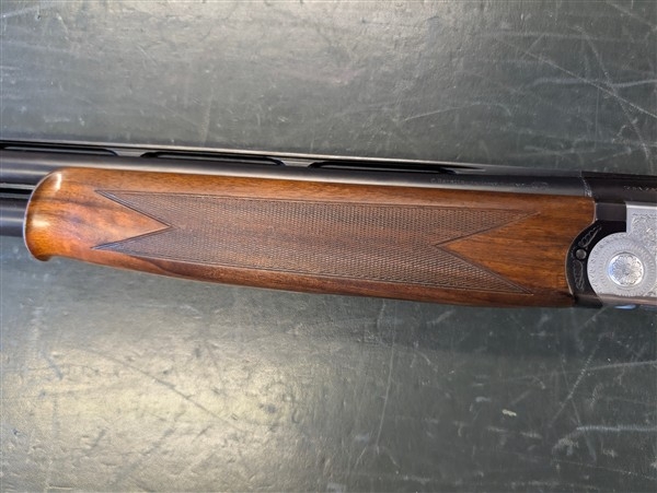 BERETTA 12 Gauge 687 Delux