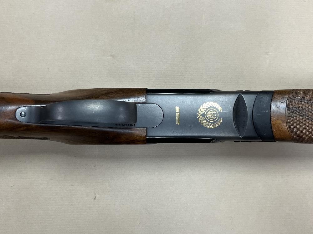 BERETTA 12 Gauge 692 BLACK EDITION ADJ