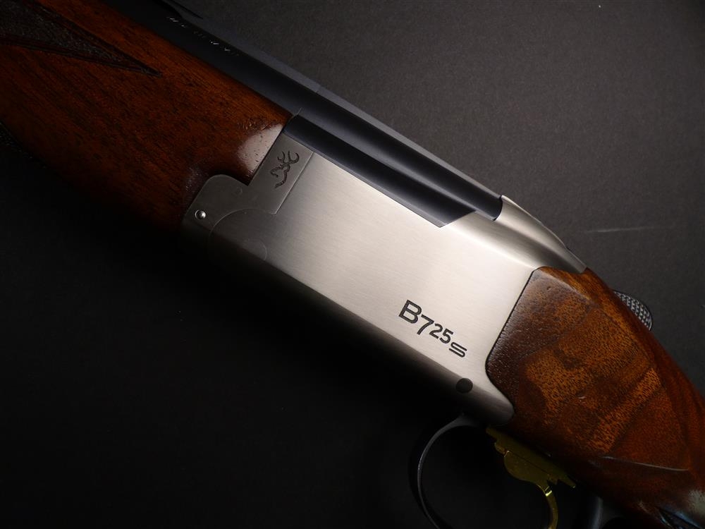 BROWNING 12 Gauge B725