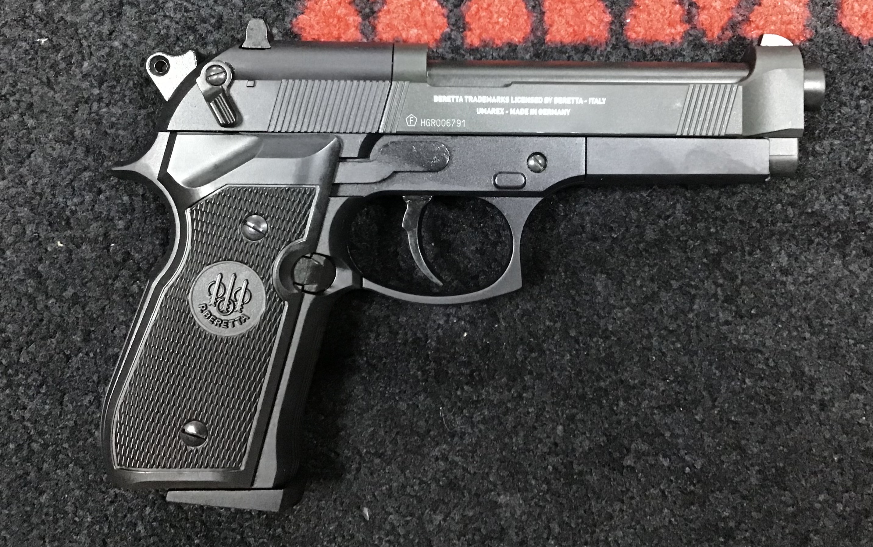UMAREX .177 Beretta M 92 FS