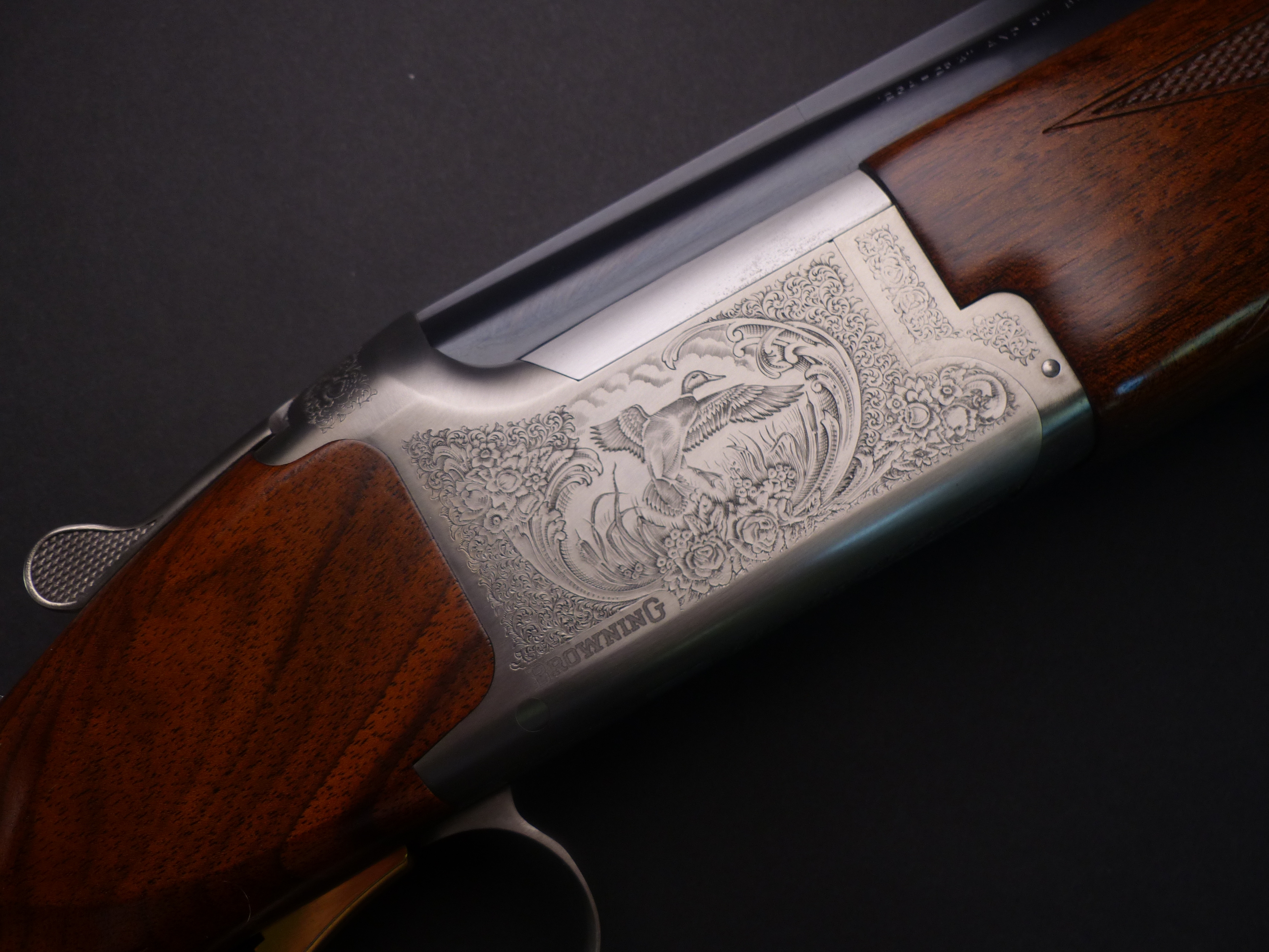 BROWNING 12 Gauge 525 Grade 1