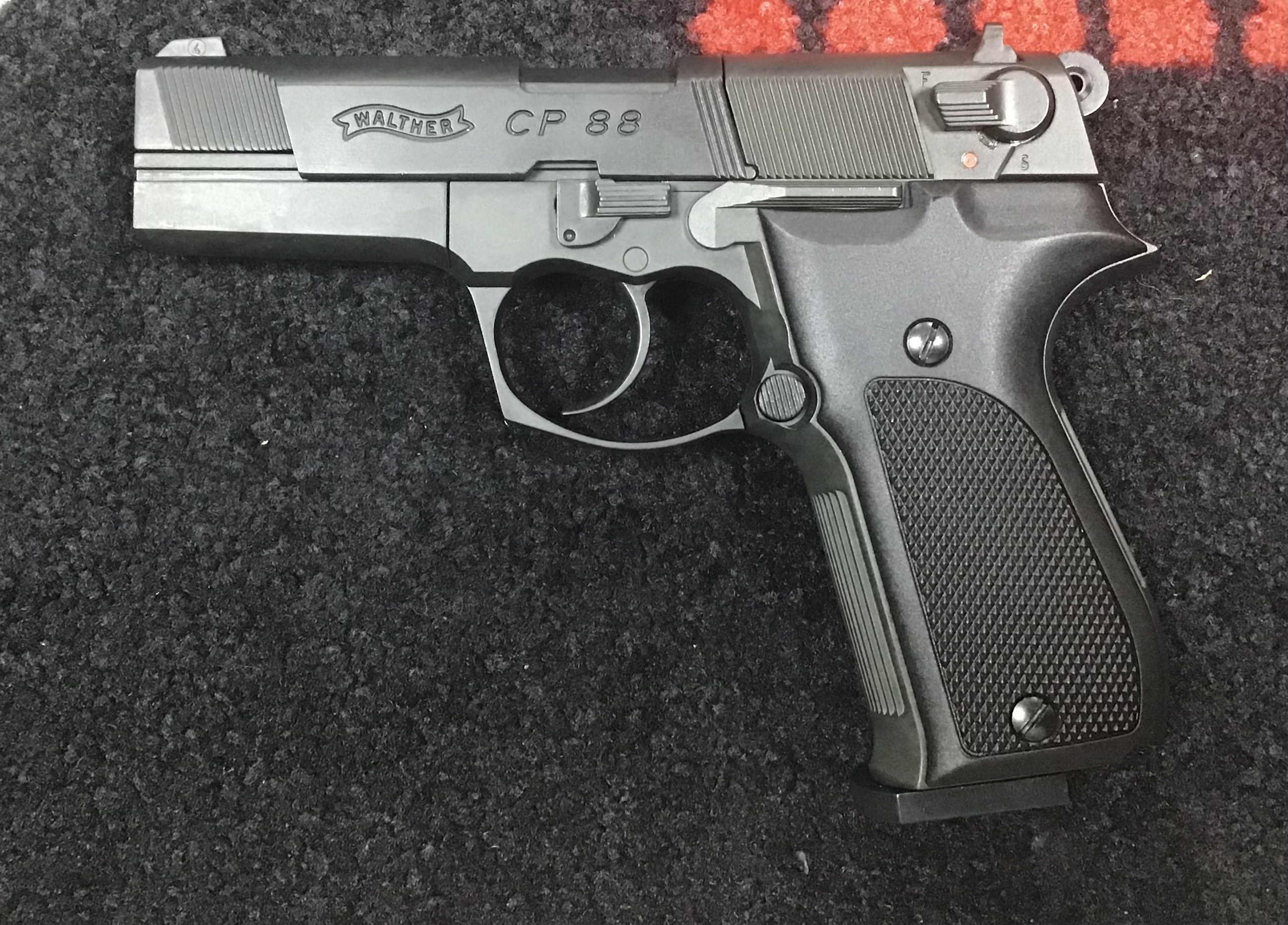 WALTHER .177 CP88