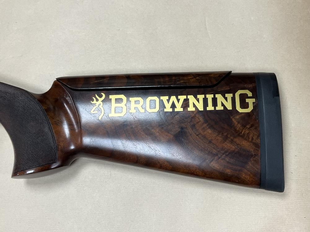 BROWNING 12 Gauge B725 PRO SPORT ADJUSTABLE