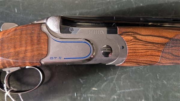 BERETTA 12 Gauge DT11