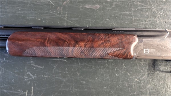 BROWNING 12 Gauge B825
