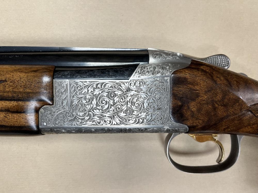 BROWNING 12 Gauge B725 SPORTER GRADE 5