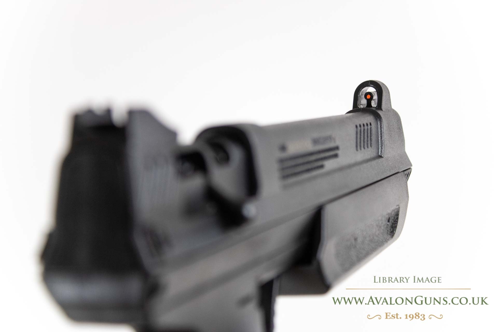 UMAREX .22 STRIKE POINT