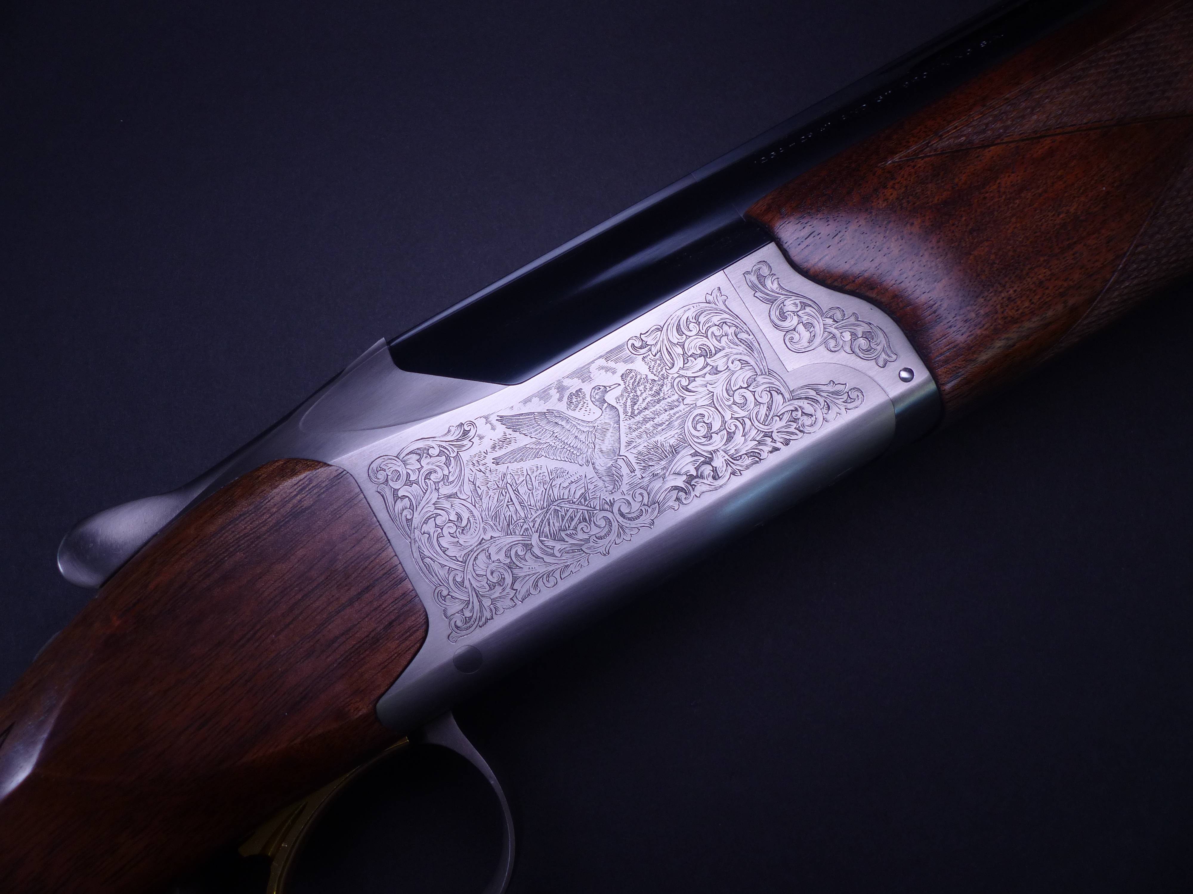 BROWNING 12 Gauge B825 Game