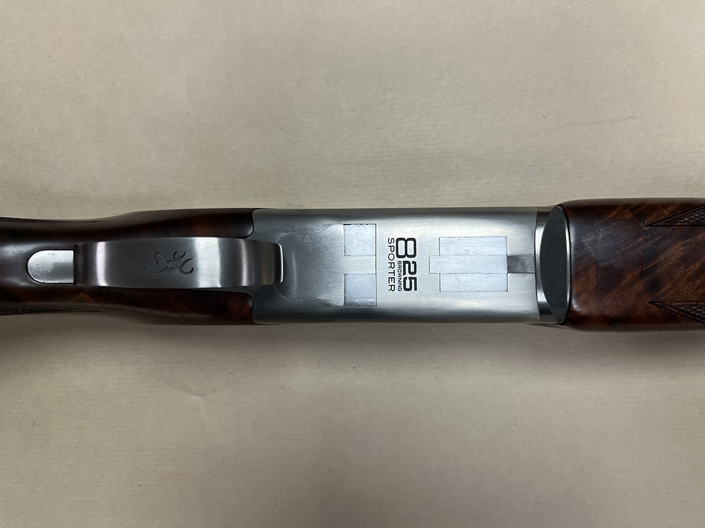 BROWNING 12 Gauge B825 Sporter