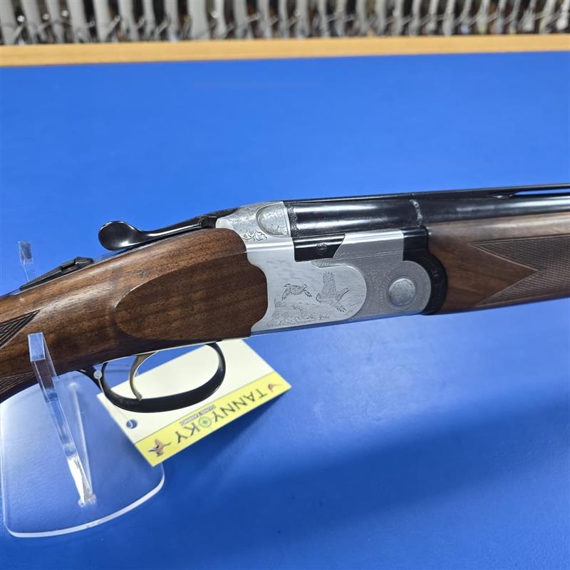 BERETTA 12 Gauge 687