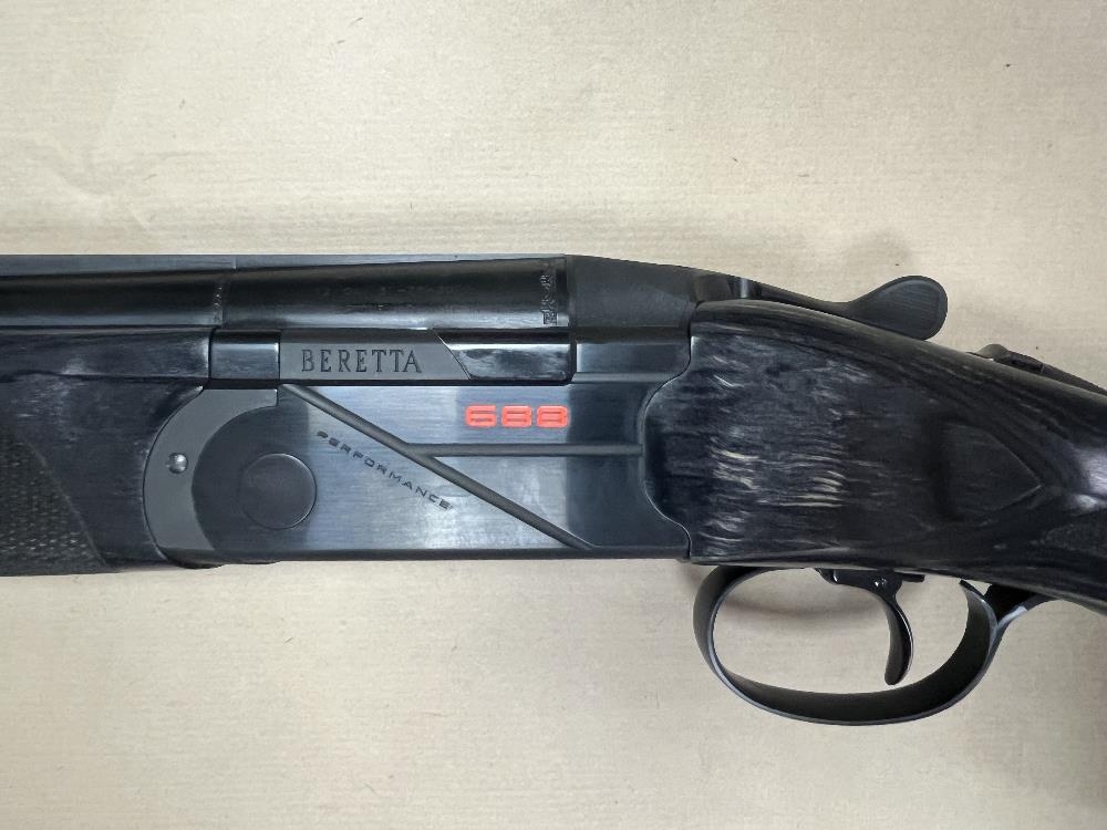 BERETTA 12 Gauge 688 Black Performance