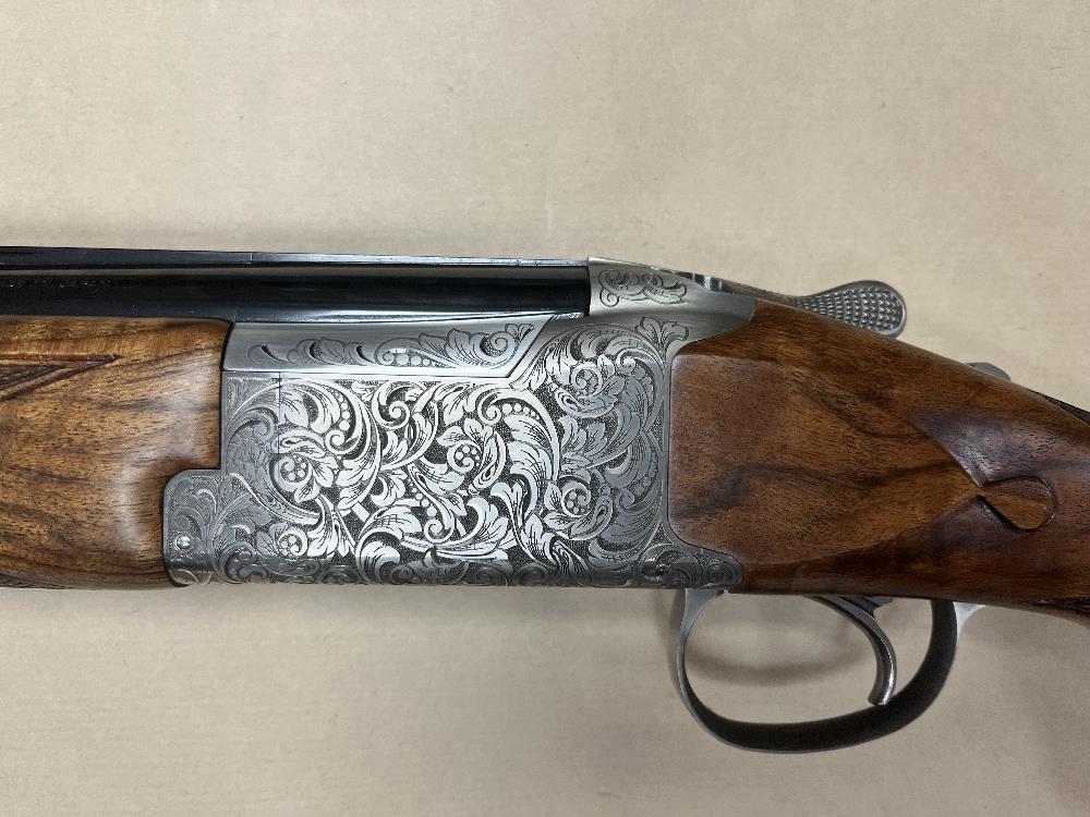 BROWNING 12 Gauge B725 Hunter Medallion