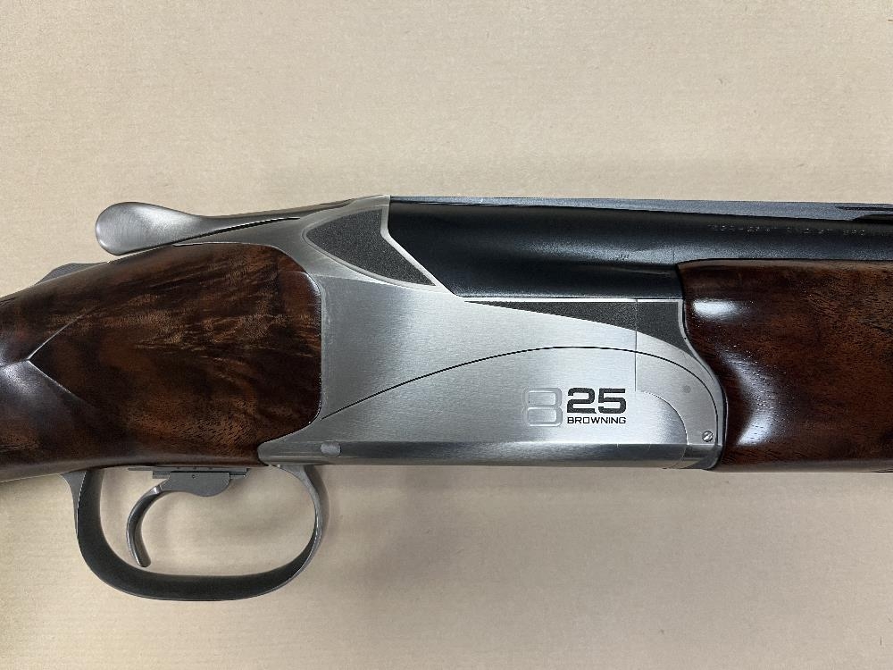 BROWNING 12 Gauge B825 Sporter