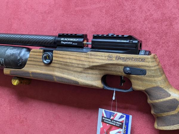 DAYSTATE .177 blackwolf walnut
