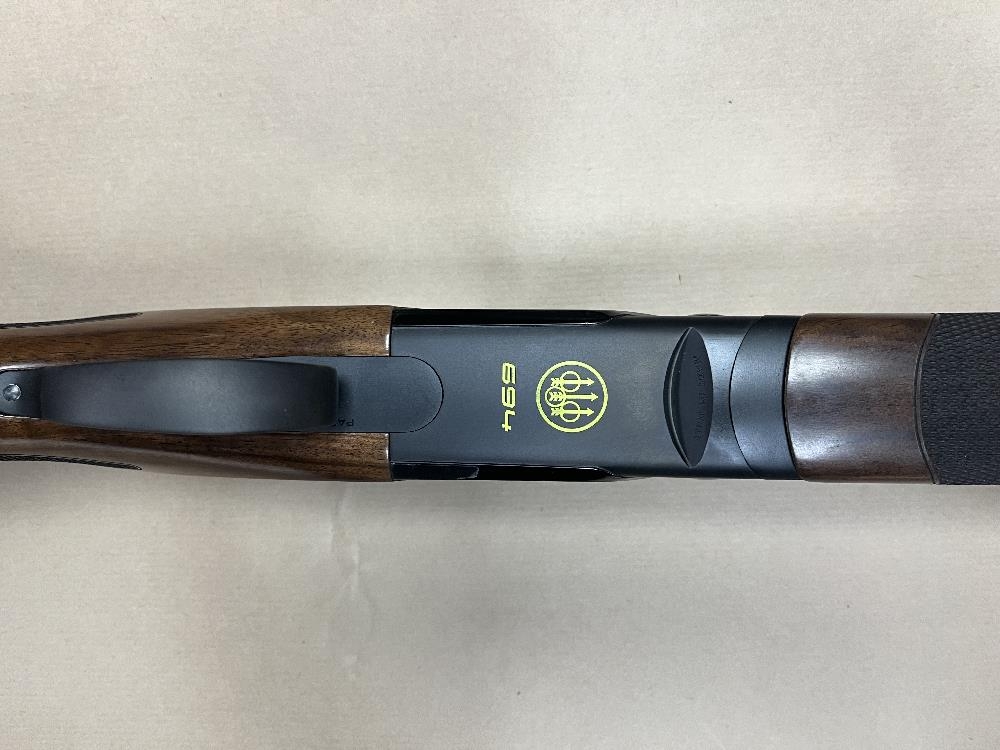 BERETTA 12 Gauge 694 DLC