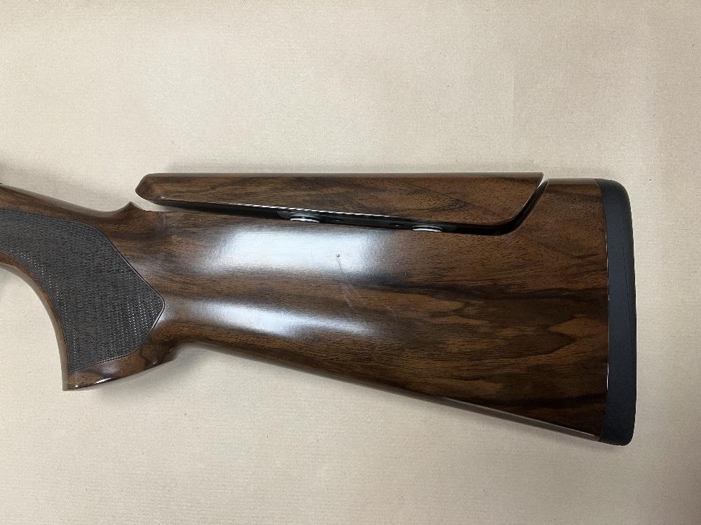 BERETTA 12 Gauge 694 DLC